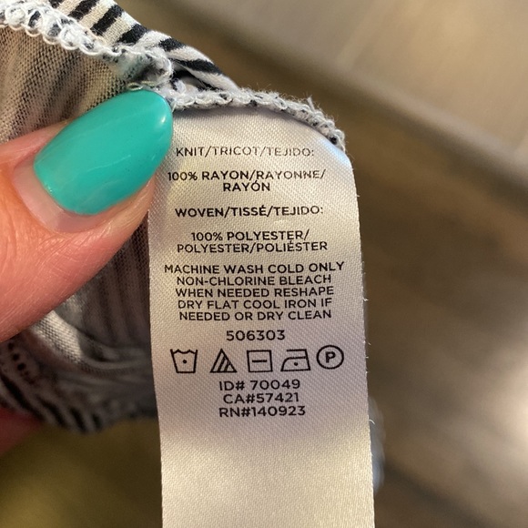 Loft Black and White Tank Top Small Petite SP Stripe Striped - Picture 5 of 8